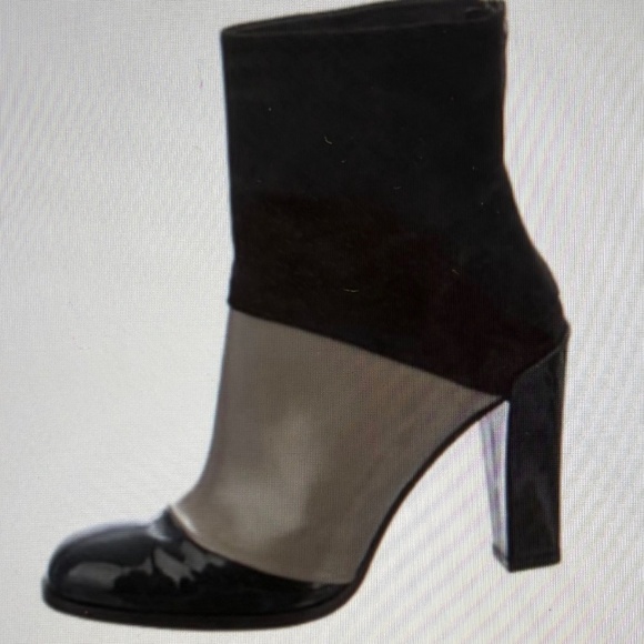 Roger Vivier Suede Patent Colorblock Pattern Boots Semi Pointed Toe Block Heels. - Picture 1 of 2